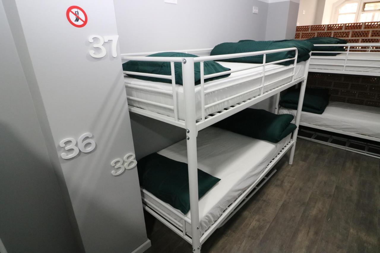 Downtown Hostal